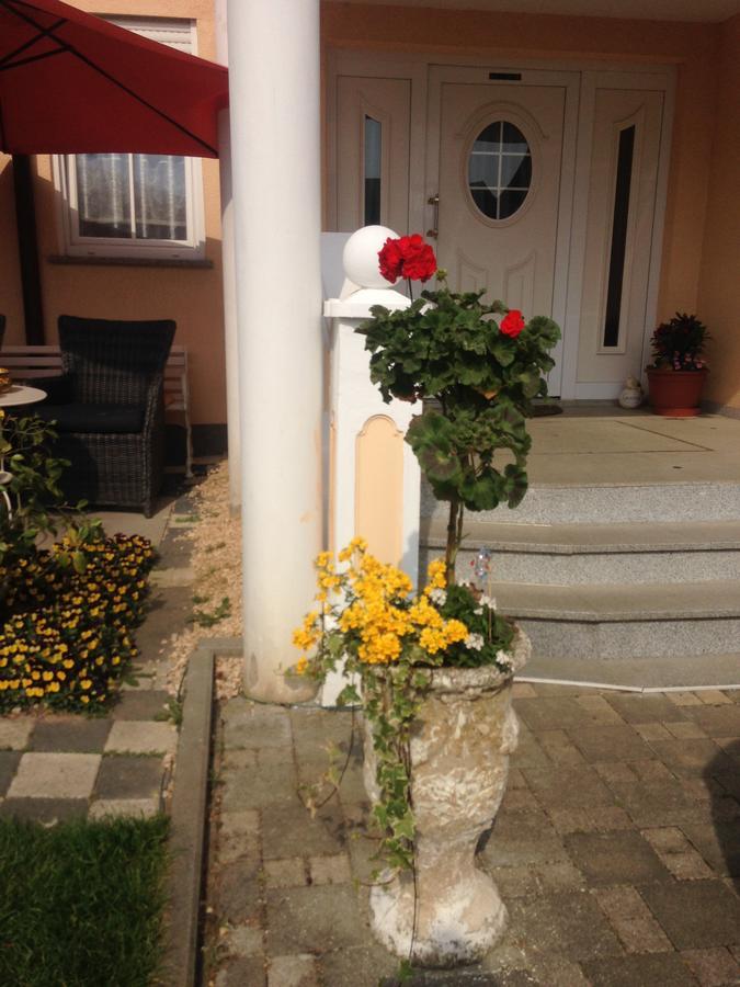 Gaestehaus Tante Tienchen 7 Minuten Zu Fuss Zum Europa Park , Plus Kostenloses Parkplatzticket Rulantica ,Alle Unsere Suiten Haben Einen Balkon Rust Exteriér fotografie